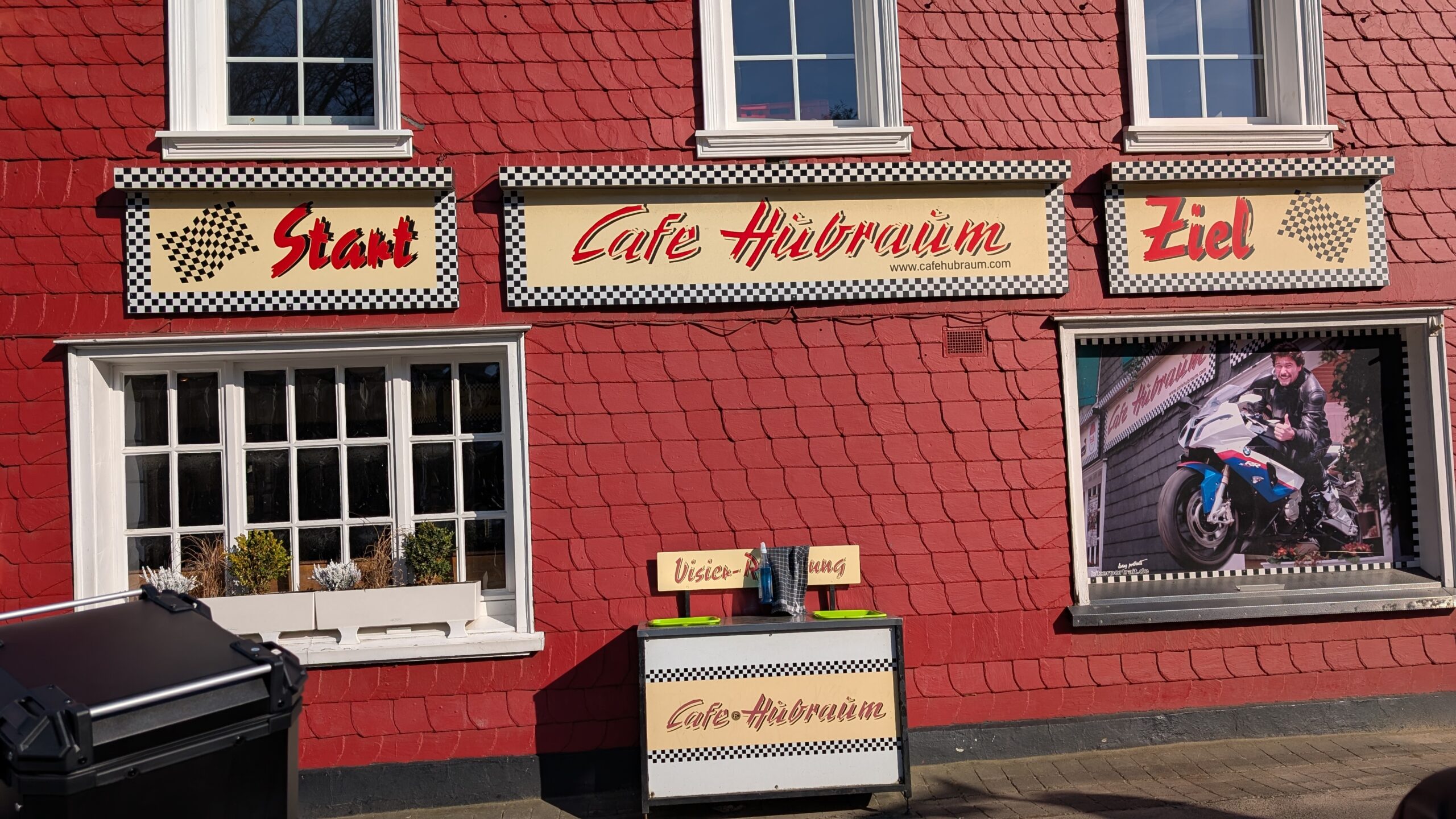 PXL_20250307_135640415